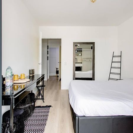 Residence Abraham - Guest Room 1 Ladefense U-Arena #Terasse #Fibre #Netflix Colombes  Exterior photo