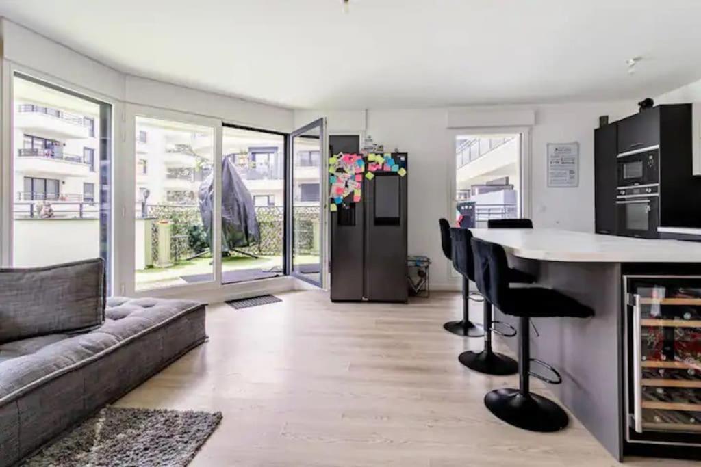 Residence Abraham - Guest Room 1 Ladefense U-Arena #Terasse #Fibre #Netflix Colombes  Exterior photo