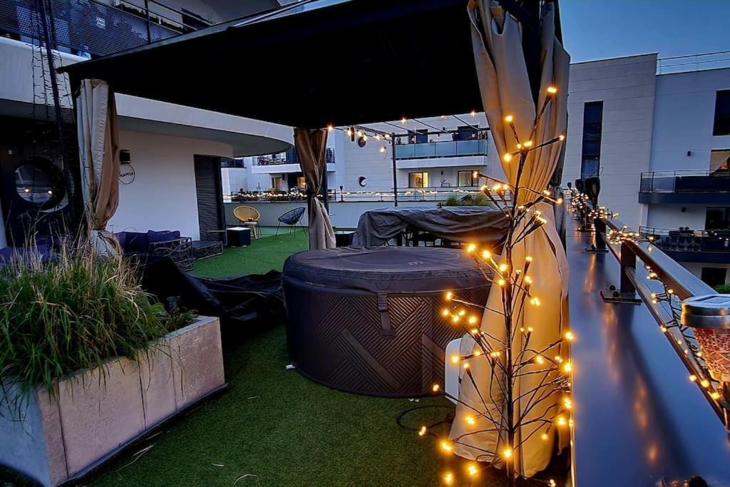 Residence Abraham - Guest Room 1 Ladefense U-Arena #Terasse #Fibre #Netflix Colombes  Exterior photo