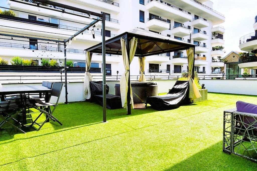 Residence Abraham - Guest Room 1 Ladefense U-Arena #Terasse #Fibre #Netflix Colombes  Exterior photo