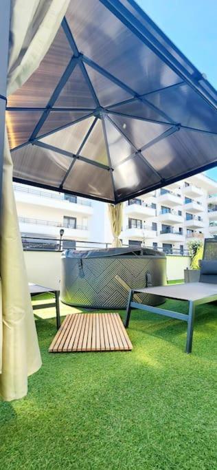 Residence Abraham - Guest Room 1 Ladefense U-Arena #Terasse #Fibre #Netflix Colombes  Exterior photo
